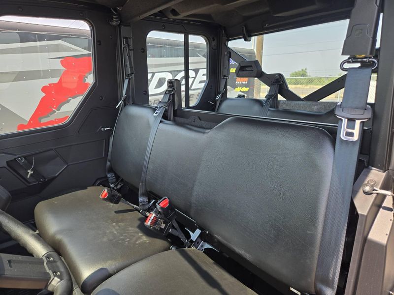 New 2027 Polaris RANGER CREW XP 1000 CAB 