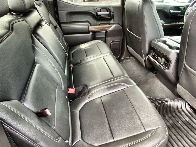 Used 2021 Chevrolet Silverado 1500 RSTImage 28