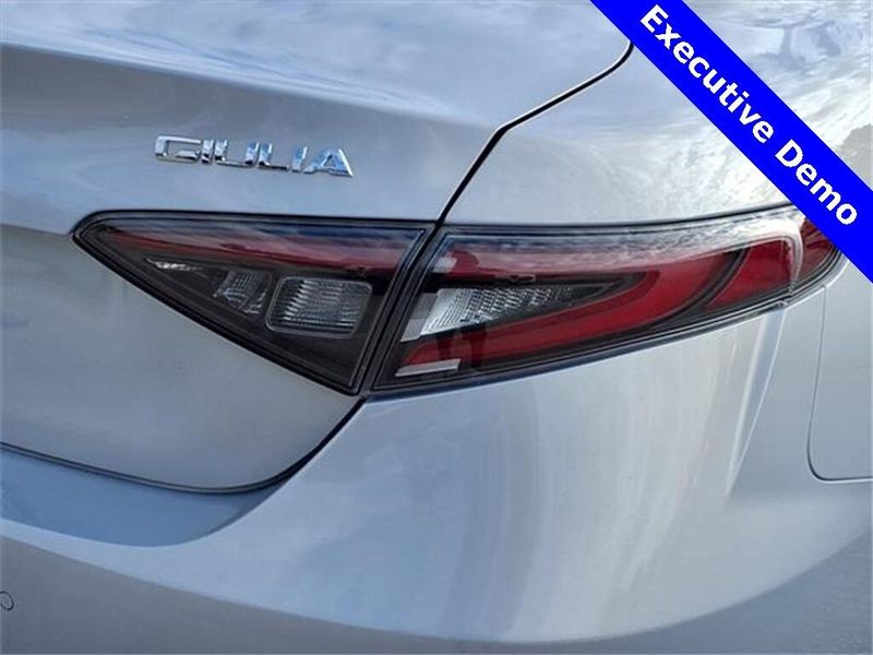 New 2025 Alfa Romeo Giulia RwdImage 8