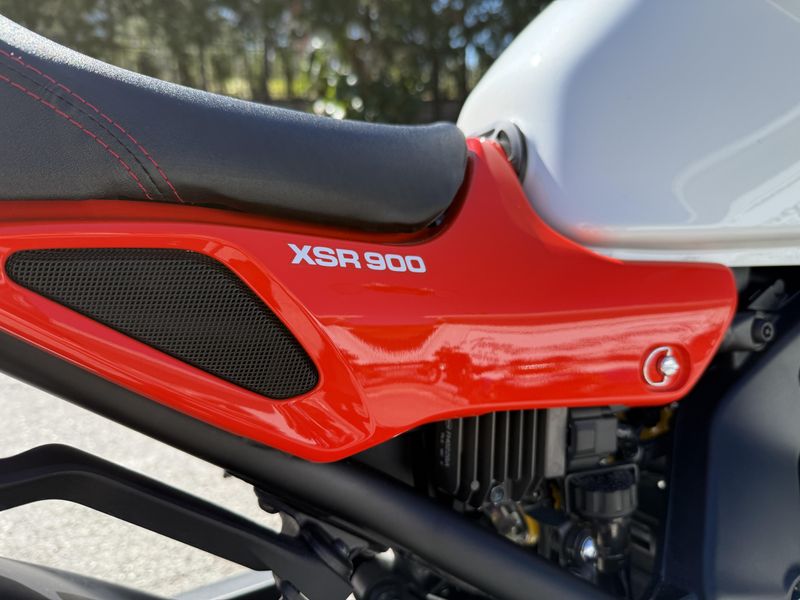 Used 2024 Yamaha XSR 900 