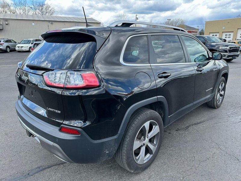 2019 Jeep Cherokee LimitedImage 13
