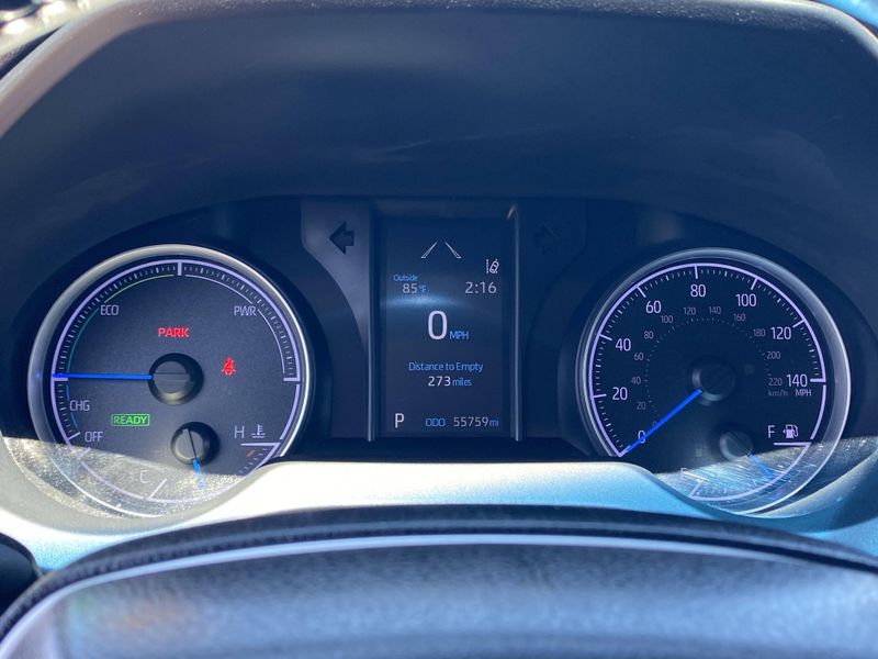 Used 2021 Toyota Venza LEImage 29