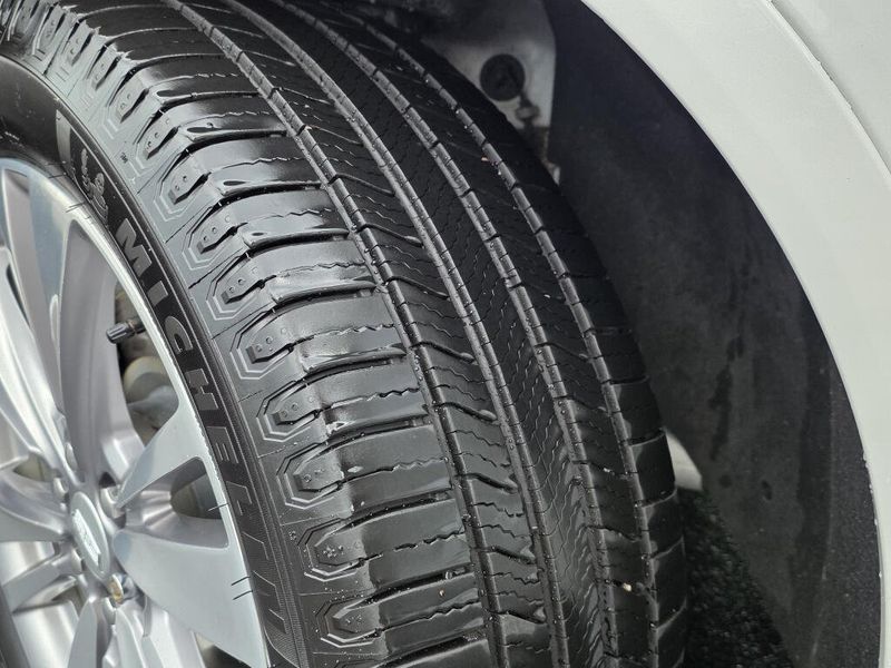 Used 2023 Cadillac XT5 AWD Premium Luxury