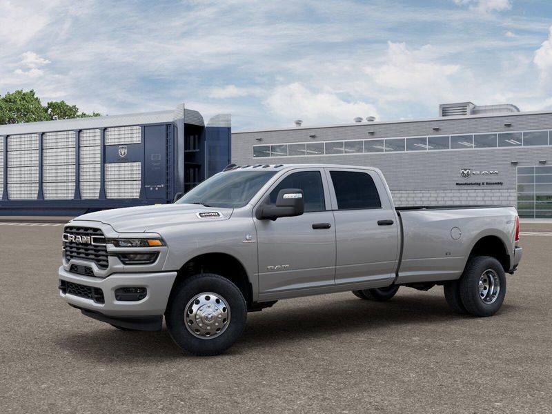 New 2027 RAM 3500 Big HornImage 2