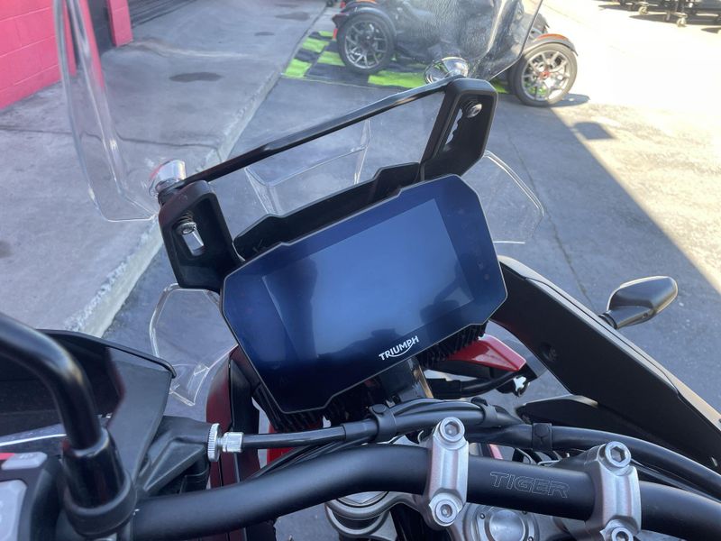 Used 2024 Triumph TIGER 900 GT ARAGON EDITION (Euro 5a) Image 16