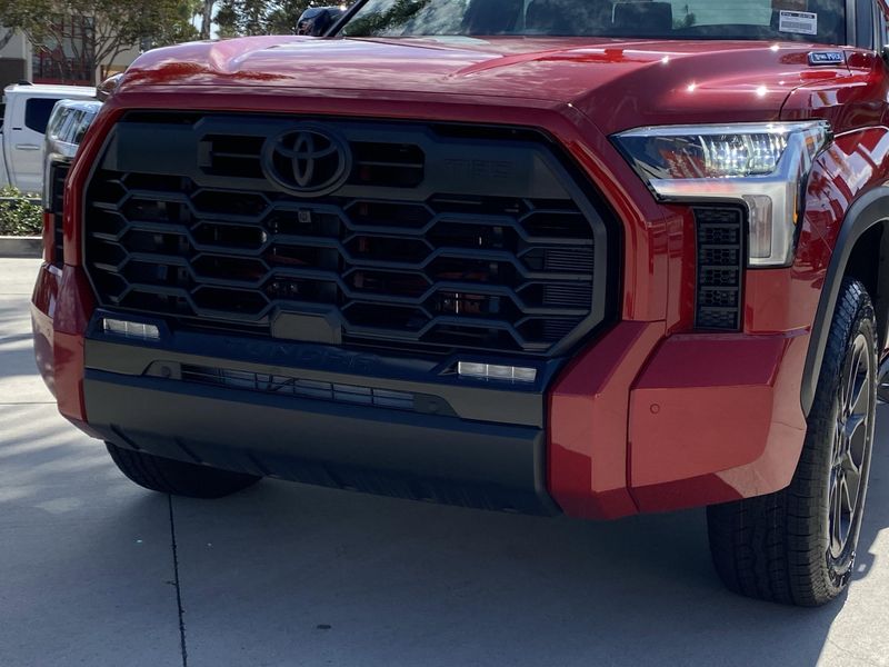 New 2026 Toyota Tundra Limited HybridImage 7