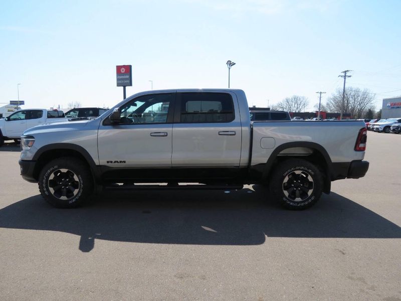 2020 RAM 1500 Rebel 4x4 4dr Crew Cab 5.6 ft. SB PickupImage 5