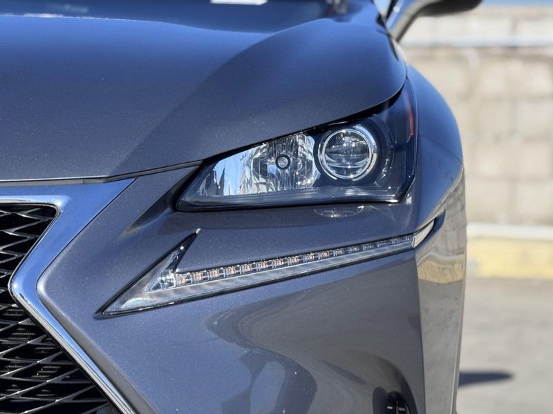 2017 Lexus NX Turbo F-SportImage 8