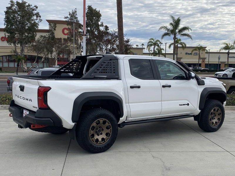 2024 Toyota Tacoma Trailhunter HybridImage 3