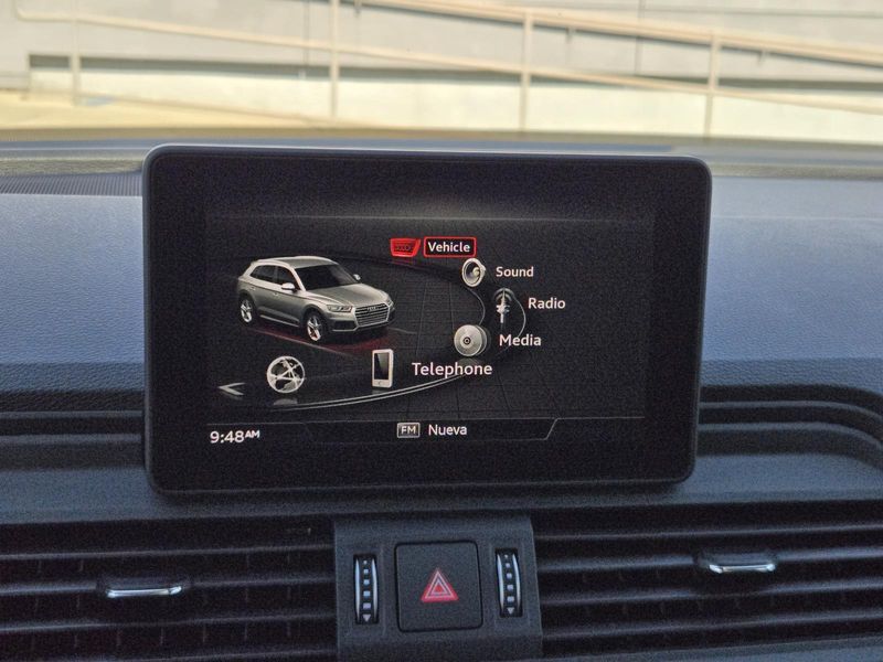 2020 Audi SQ5 Premium photo 7