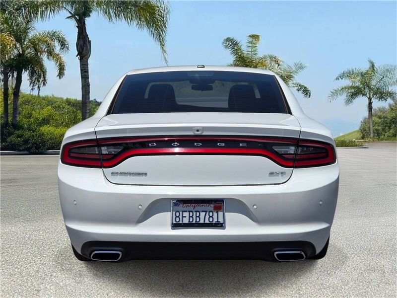 Used 2018 Dodge Charger SXT RWD