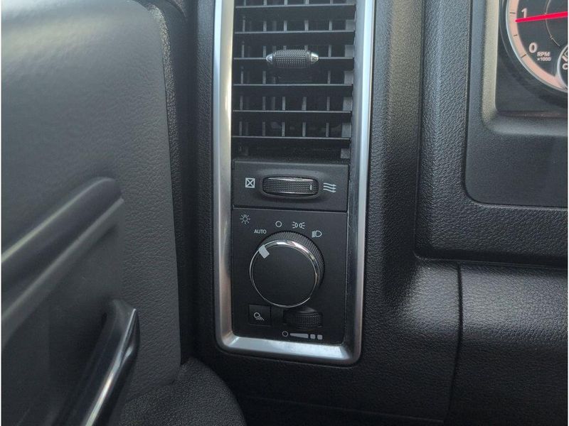2022 RAM 1500 Classic SLTImage 26