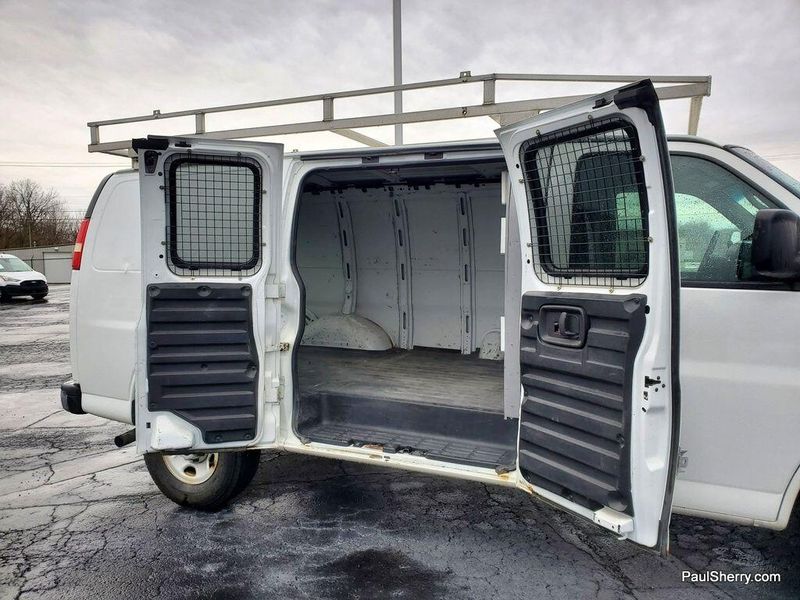 2014 GMC Savana 2500 Work VanImage 12