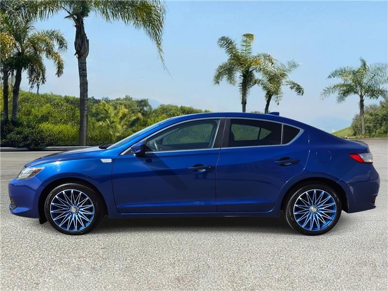 Used 2017 Acura ILX Sedan w/AcuraWatch Plus
