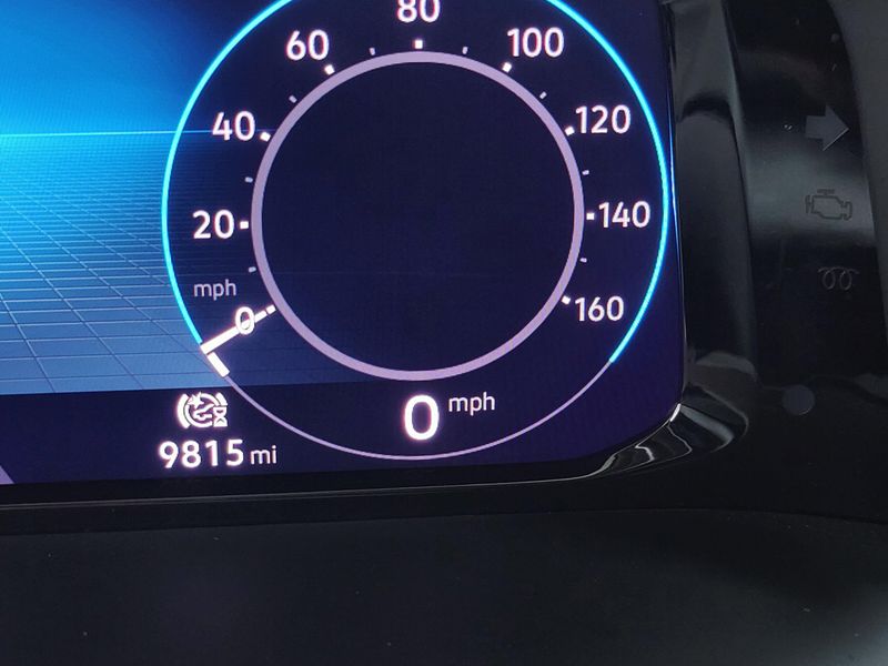 Used 2025 Volkswagen Atlas SE AWD w/TechnologyImage 31