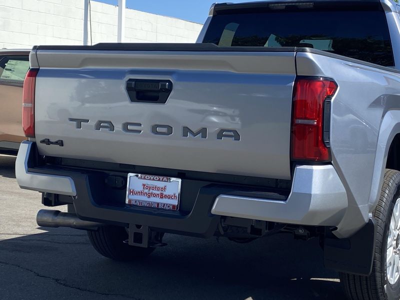 New 2025 Toyota Tacoma SR5Image 4