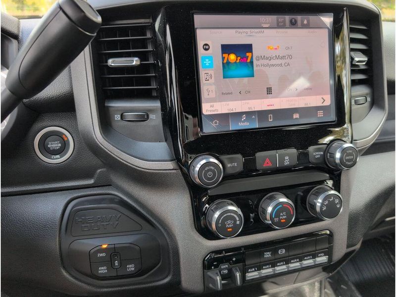 New 2026 RAM 3500 Tradesman Crew Cab Chassis 4x4 60