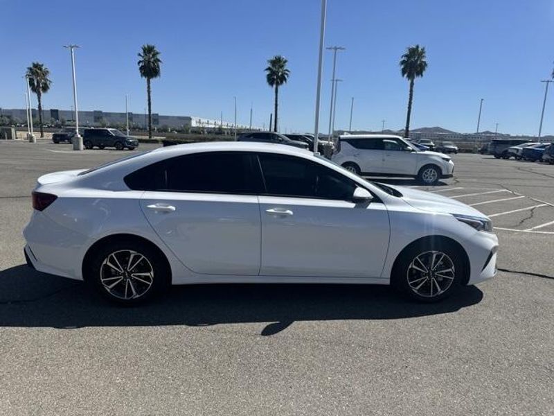 Used 2023 Kia Forte LXSImage 6
