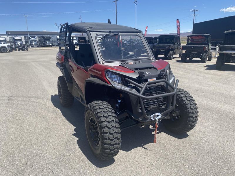New 2026 Can-Am COMMANDER XT 700 