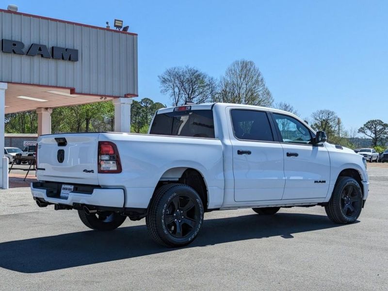 2023 RAM 1500 Big Horn Crew Cab 4x4 5