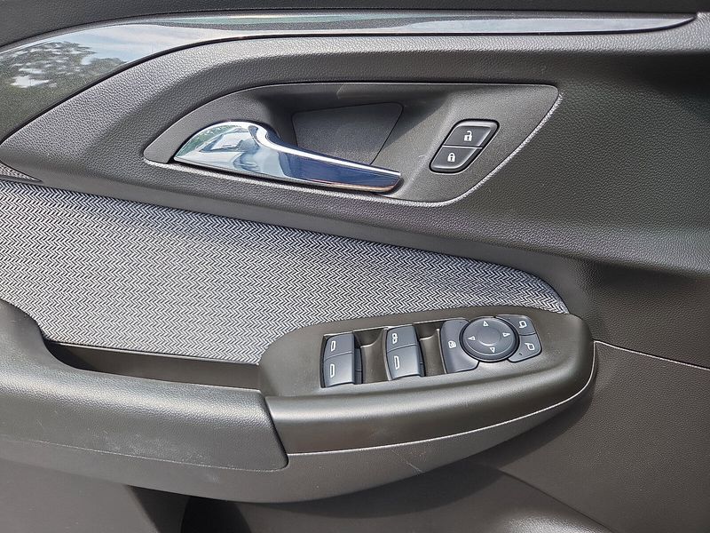 2023 Chevrolet Trailblazer LT photo 32