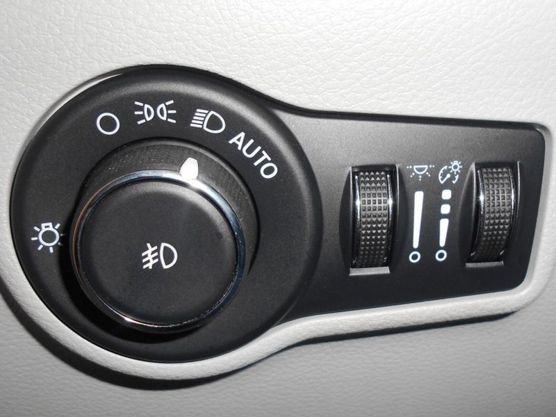 2022 Jeep Compass Limited photo 7