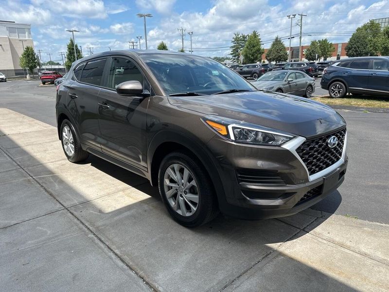 2020 Hyundai Tucson SEImage 3