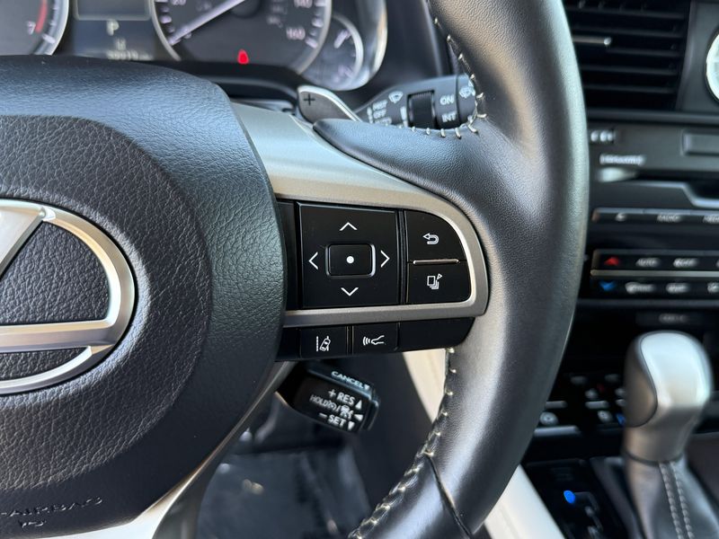2022 Lexus RX 350Image 26