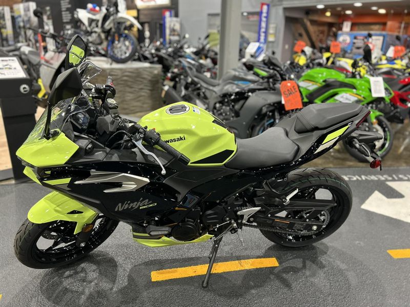 New 2026 Kawasaki NINJA 500 SE ABS Image 3