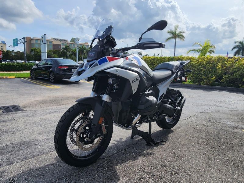 2026 BMW R 1300 GSImage 3