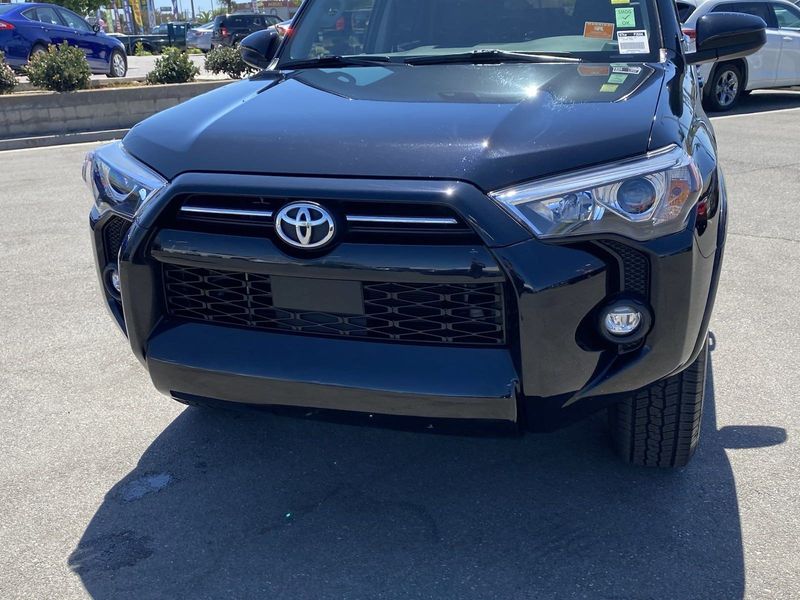 2023 Toyota 4Runner SR5Image 8