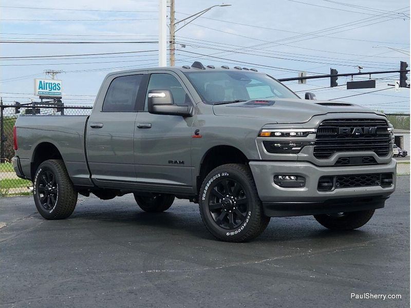 New 2026 RAM 3500 Laramie Crew Cab 4x4 6'4' Box