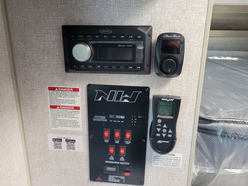 New 2027 NORTHWOOD MFG Arctic Fox 990Image 18
