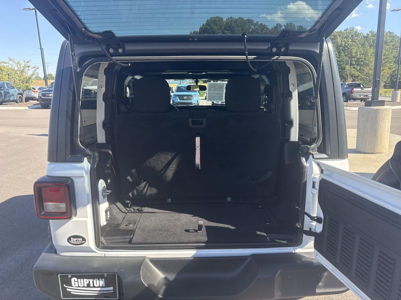 Used 2019 Jeep Wrangler SportImage 16