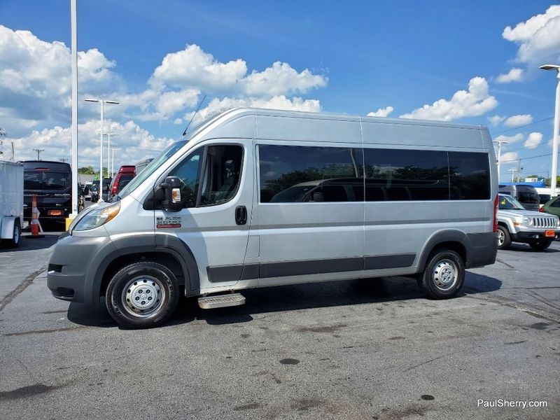 2017 RAM ProMaster 2500 High RoofImage 3