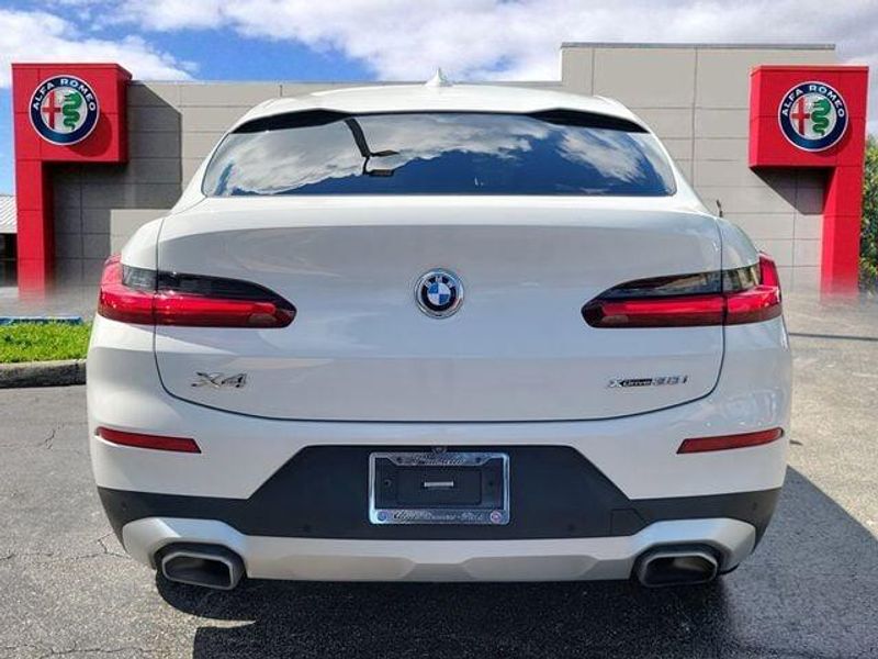 2022 Bmw X4 xDrive30i photo 2
