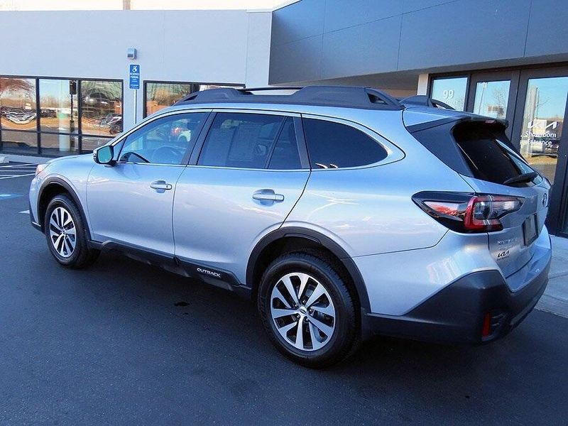 2022 Subaru Outback PremiumImage 7