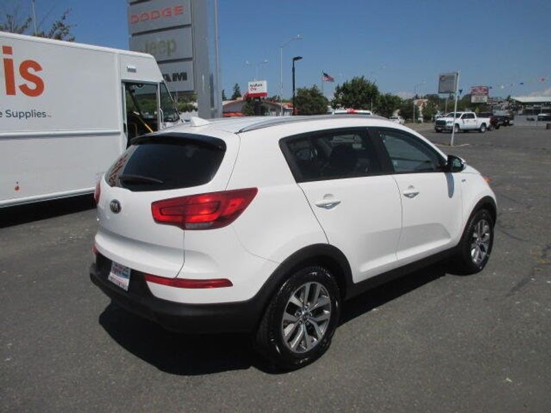 Used 2014 Kia Sportage LXImage 7