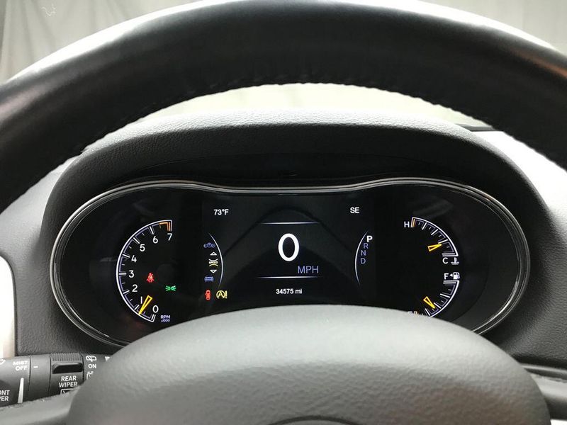 Used 2021 Jeep Grand Cherokee LimitedImage 5