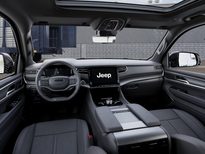 2026 Jeep Grand Wagoneer Limited Reserve 4x4Image 14
