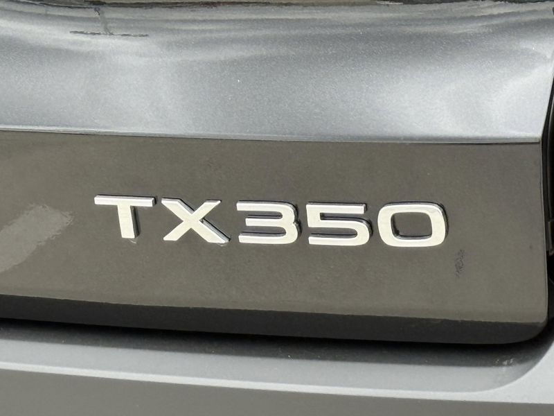 2025 Lexus TX Image 13