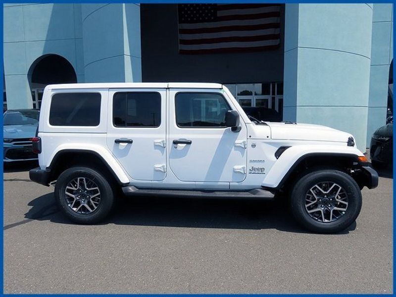 2024 Jeep Wrangler SaharaImage 2