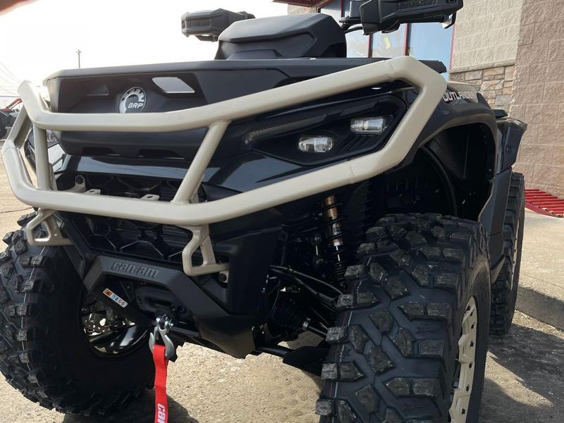 New 2026 Can-Am OUTLANDER BACKCOUNTRY 1000R 