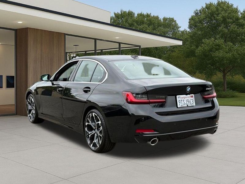 Used 2025 BMW 3 Series 330iImage 12