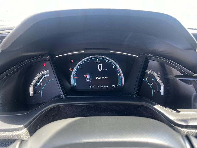 2019 Honda Civic Hatchback LXImage 8