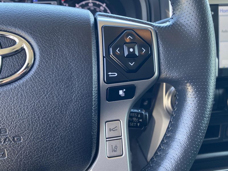2024 Toyota 4Runner SR5 PremiumImage 27