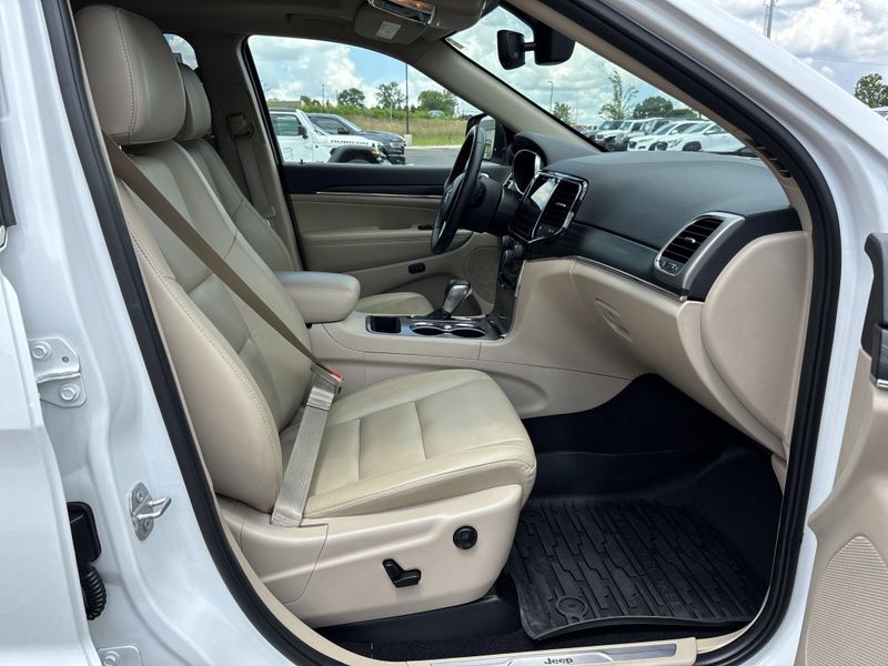 Used 2021 Jeep Grand Cherokee LimitedImage 19
