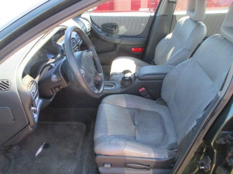 Used 2001 Pontiac Grand Prix GTImage 11