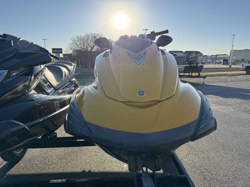 2013 Yamaha FZS YELLOW Image 2