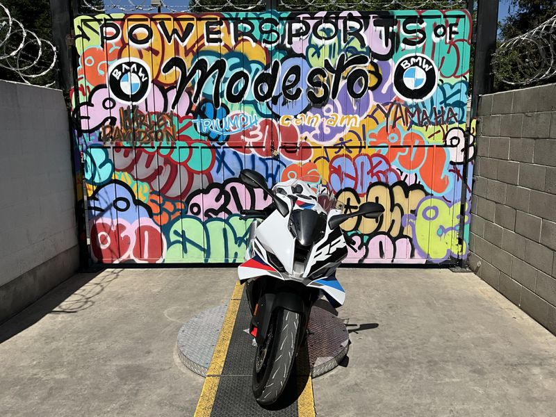 New 2026 BMW S 1000 RR Image 1